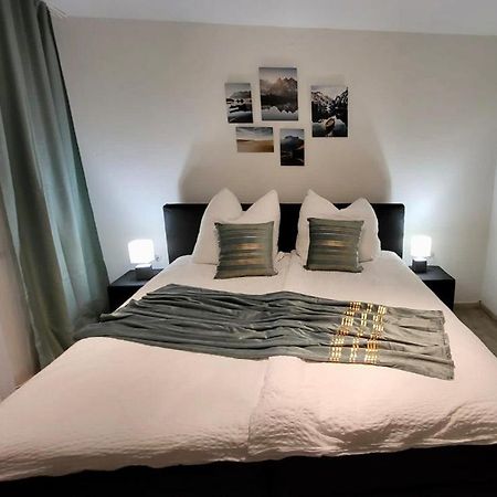 4Rooms Central-Modern Near Mtu With Balcony, The Beach By Lakescape Fewos FDH Buitenkant foto